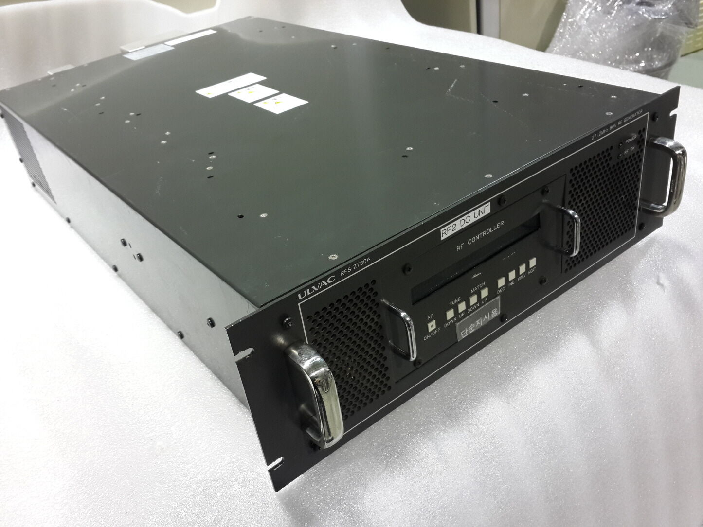 ULVAC RFS-2780A 27.12MHz 8kW.jpg