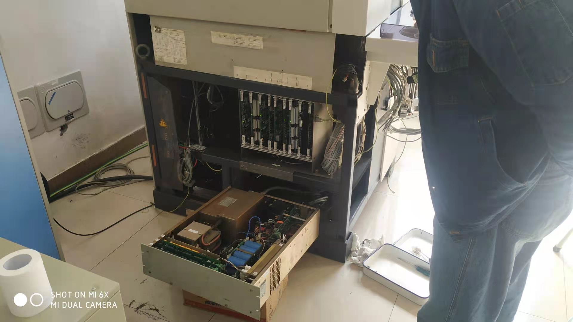 1613976413979415.jpg Universal Voltronics XRC-70-120-ARL-2-0...jpg