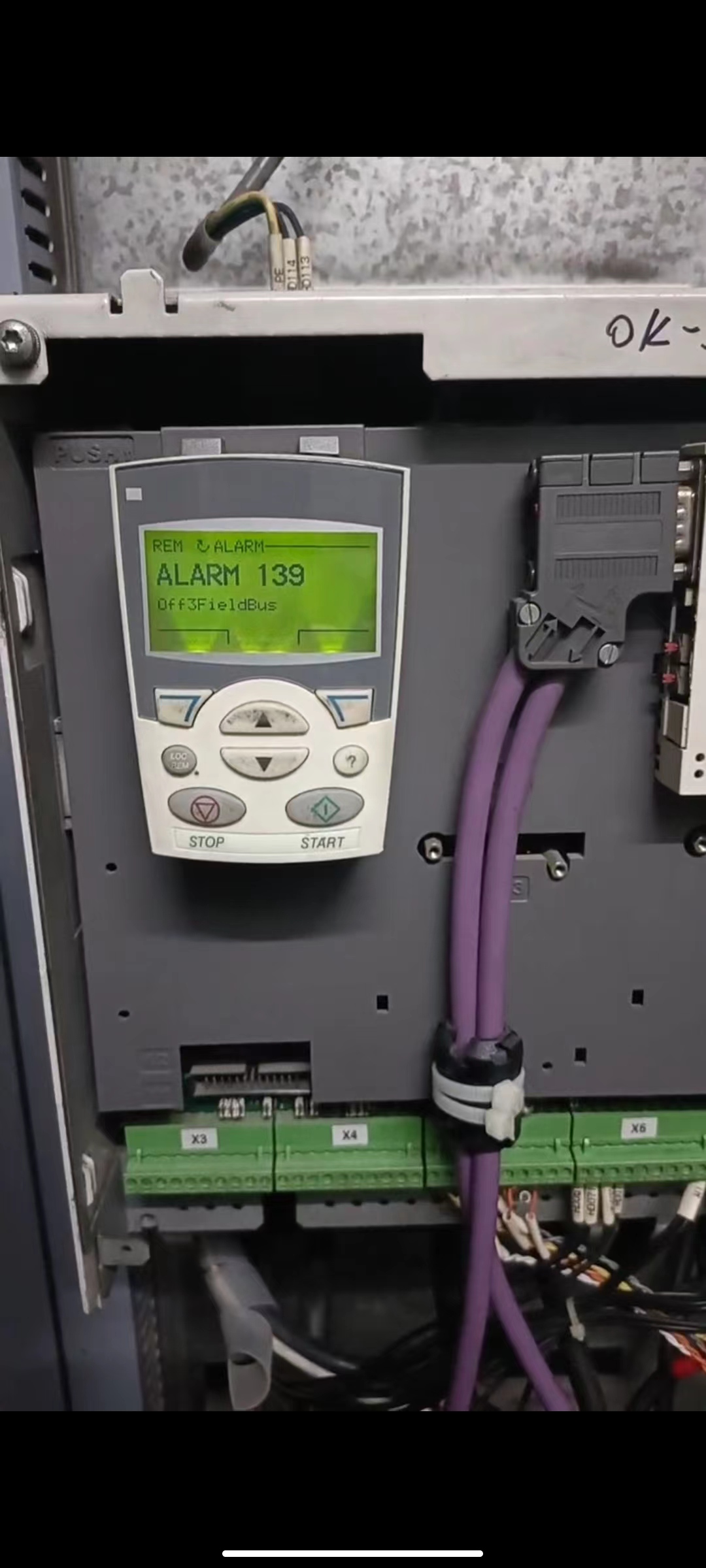 1727076854209897.jpg ACS800.jpg