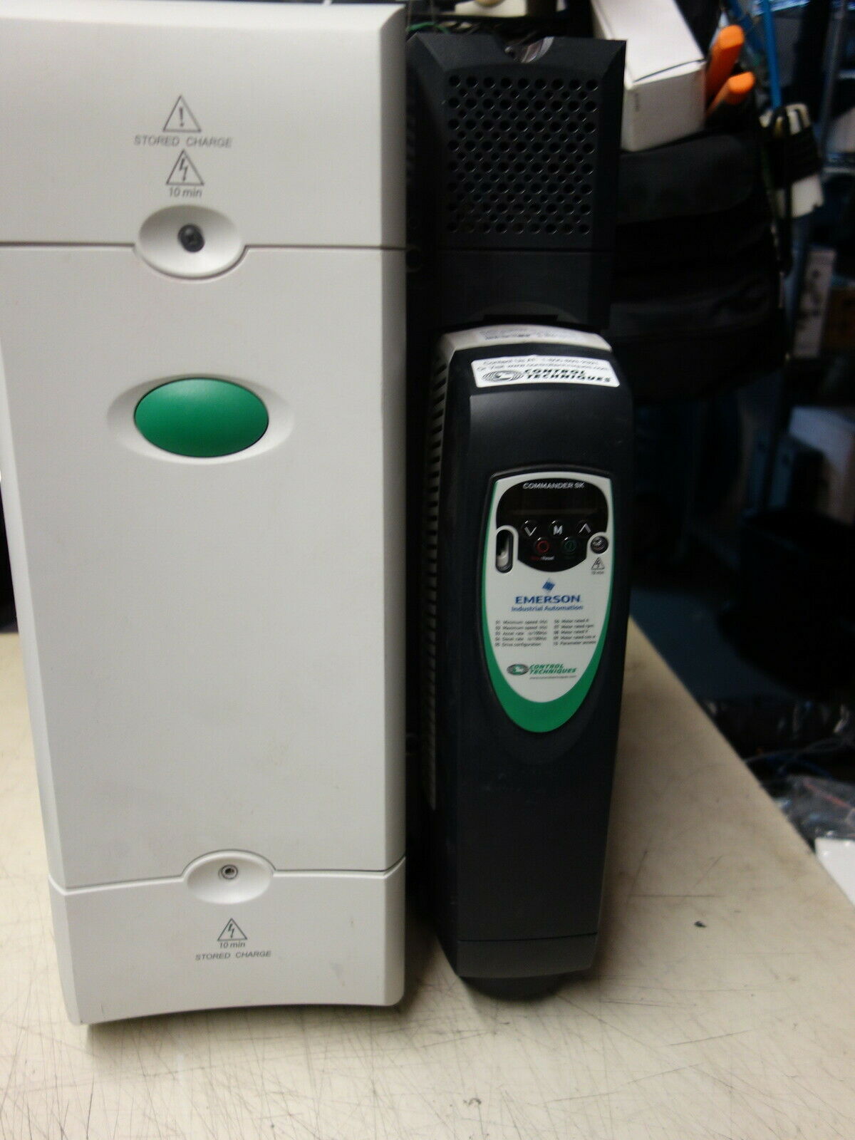 EMERSON SK4403爱默生变频器修理