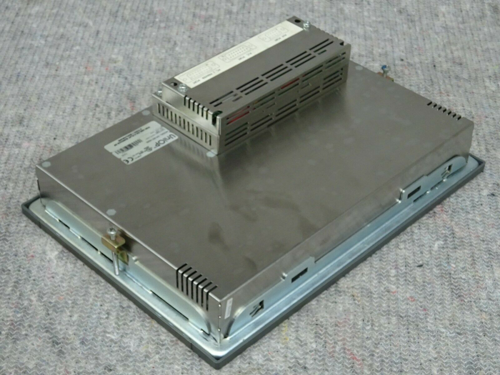  ER-VGA-0045 UNIOP触摸屏维修
